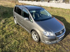 Predám VW Touran 1,9TDi (M6) - 3