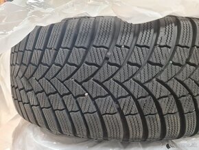 225/45 r17 zimne - 3