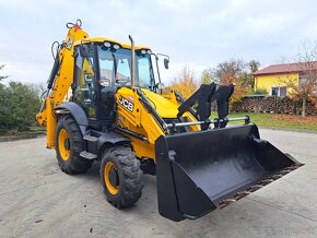 JCB 3CX CONTRACTOR 4X4 - 3