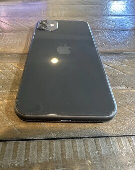 Predám iphone 11 64 gb - 3