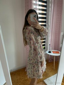 Kvetinové šaty - 3