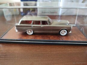 1962 Bentley S2 Estate Wagon 1:43 - 3