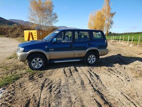 Nissan Terrano 2.7 tdi 92kw 4x4 7miestne - 3