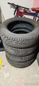 Zimne pneu 215/60R17 96H - 3