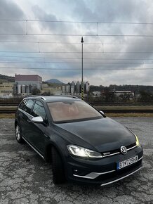 VW Golf Variant AllTrack 2.0 TDI 4x4 - 3