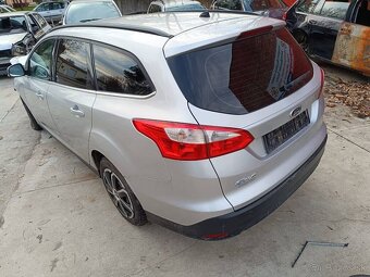 Rozpredám na diely Ford Focus mk3 combi 1.6 TDCI 8V T1DA - 3