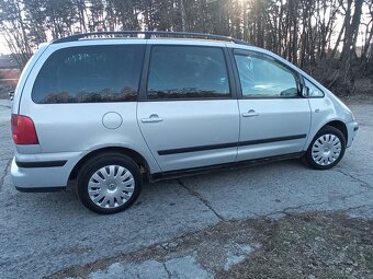 Volkswagen Sharan 4x4 7miestne - 3