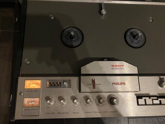 Predám kotucovy magnetofon Philips 4407 stereo - 3