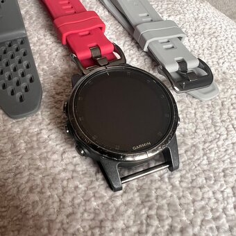 GARMIN Fenix 5S Plus Sapphire - 3