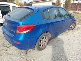 Chevrolet Cruze 2.D  5 dverové 120KW - 3