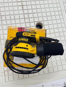 DEWALT ELEKTRICKÁ EXCENTRICKÁ BRÚSKA 125 MM - 3