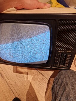 TV Tesla Merkur 2 - 3