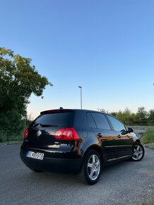 Volkswagen Golf V 1.6 FSI Sportline - 3