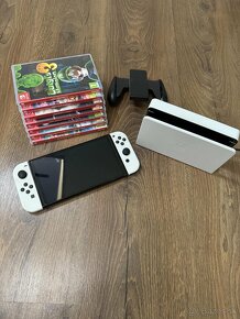 Nintendo Switch oled ( white ) - 3