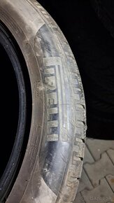 Predám zimné pneu na Volvo XC 60 235/55 R19 - 3