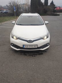 Toyota Auris combi - Top stav - 3