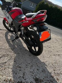 Honda Cbr 125r 2007 - 3