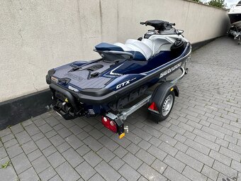 Sea-Doo GTX LTD 3-up 300hp iDF Audio - 3