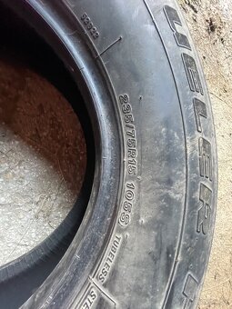 Pneumatiky 235/75 R15 - 3