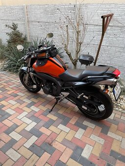 Yamaha fz6 - 3