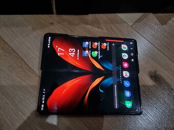 Samsung galaxy Z Fold 2, 256gb skladačka - 3