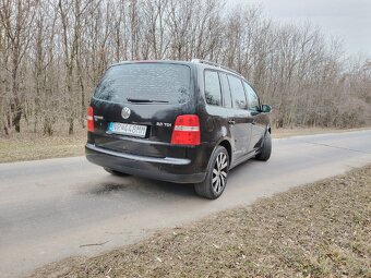 Volkswagen touran - 3