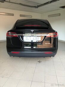 Tesla Model X Performance, 7 sedadel - 3