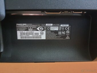 MONITOR PHILIPS 24" - 3