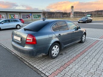 Škoda Octavia II 2.0 TDi NAVI DIGI klima xenony - 3