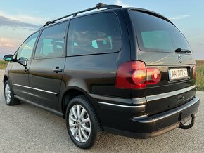 Volkswagen Sharan 1.9 TDI,4x4,Highline,85kW,2010,7 miestne - 3