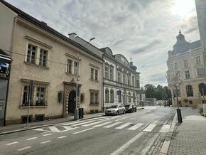 Administratívna budova v centre Trenčína s parkovaním - 3