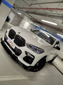 BMW X6 M3.0d x-drive 265K M-performance / Možná výmena / - 3