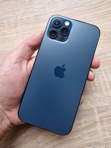 iPhone 12 PRO - Výborný Stav - 3