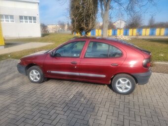 Predám Renault Megane 1.4 55 - 3