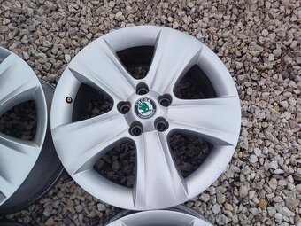 hlinikové disky org.Skoda Superb I,II,--7Jx17-ET-45---5x112 - 3