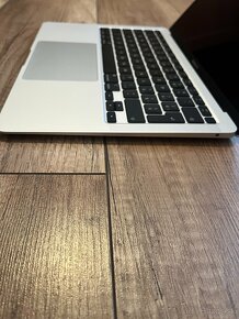 MacBook Air 13 M1 Apple Silver (2020) - 3