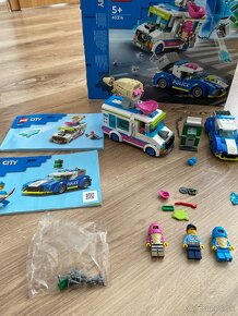 Lego city 60314 - 3