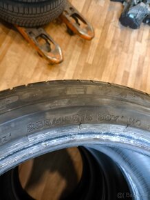 Predám pneu 255/45r18 a 235/50r18 - 3