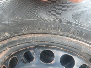 Zimne pneu 185/65 R15 - 3