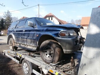 Mitsubishi Pajero Sport - 3