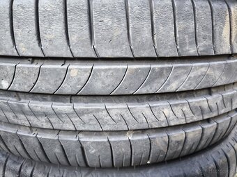 Predám letné pneumatiky Michelin energy saver 205/55 R16 - 3