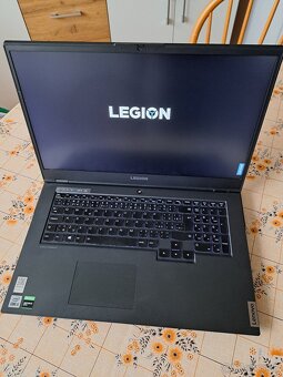 Lenovo Legion 5 17IMH05 (82B300C0CK) - 3