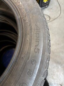 Michelin alpin 5 225/55 R17 - 3