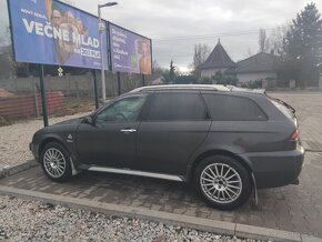 Predám Alfa Romeo 156 Crosswagon Q4 - 3