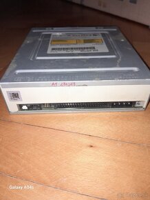 Starý DVD Rom Writer Model SH-S182 - 3