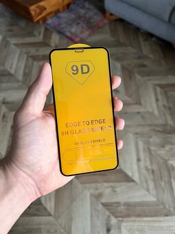 Ochranné sklo na iPhone 9D -napíš aký iPhone - 3