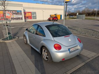 Volkswagen VW New Beetle 2.0 benzin - 3