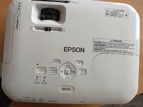 Projektor Epson - 3