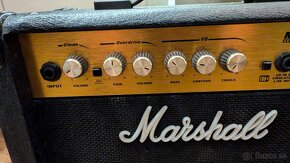 Marshall MG15CD 15W gitarove kombo - 3