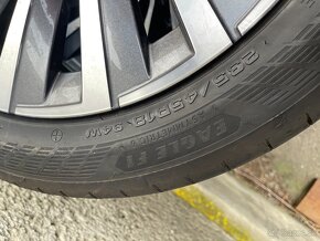 nove ALU dsky skoda superb 18" 235/40r18 - 3